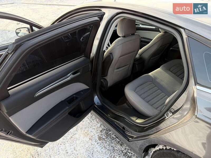 Седан Ford Fusion 2016 в Кривом Роге фото 33 Седан Ford Fusion 2016 в Кривом Роге