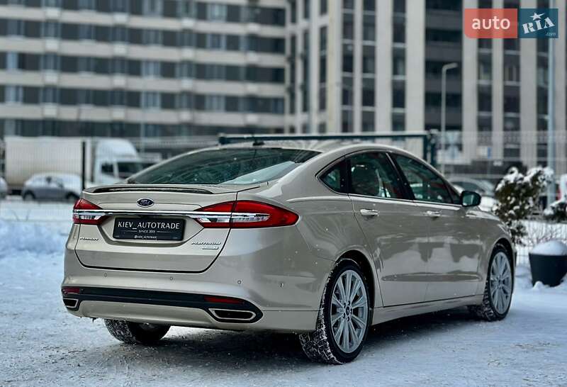 Седан Ford Fusion 2016 в Києві