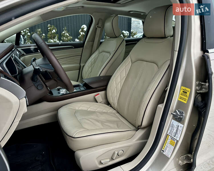 Седан Ford Fusion 2016 в Києві