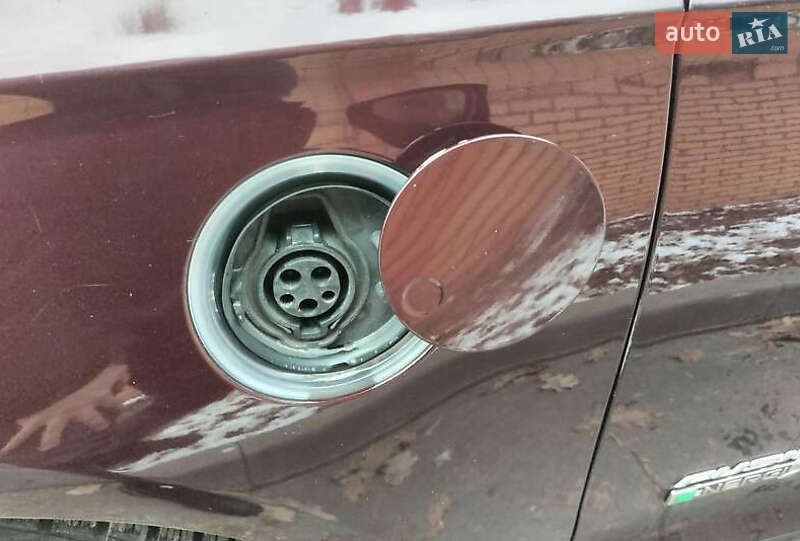 Седан Ford Fusion 2018 в Львові