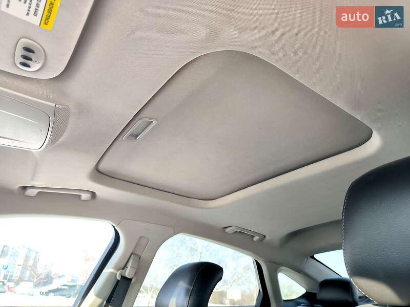 Седан Ford Fusion 2014 в Запоріжжі