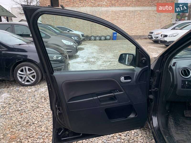 Хэтчбек Ford Fusion 2008 в Коломые