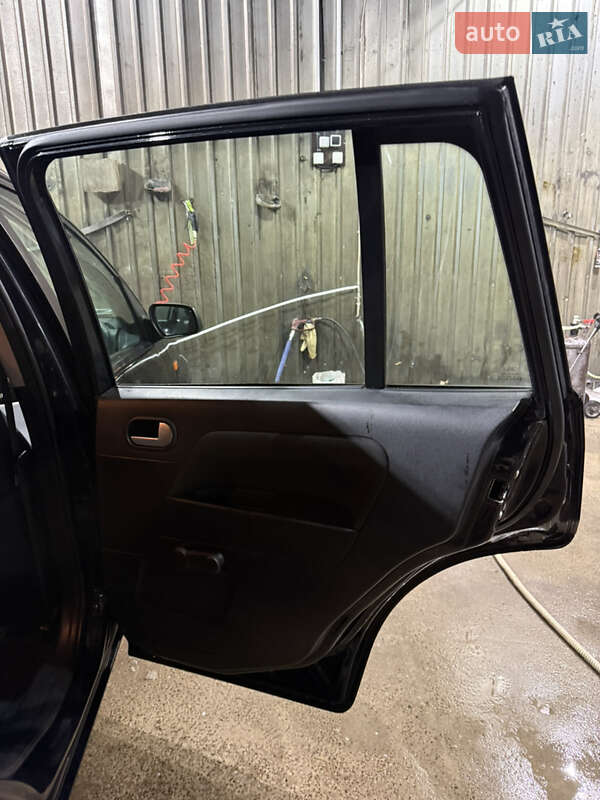 Хетчбек Ford Fusion 2011 в Києві