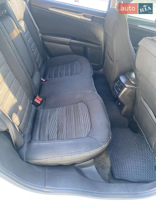 Седан Ford Fusion 2016 в Киеве