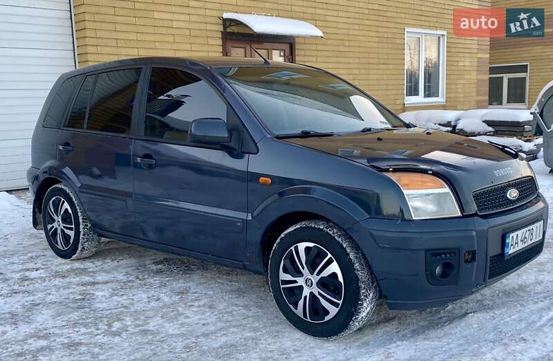 Хетчбек Ford Fusion 2011 в Києві