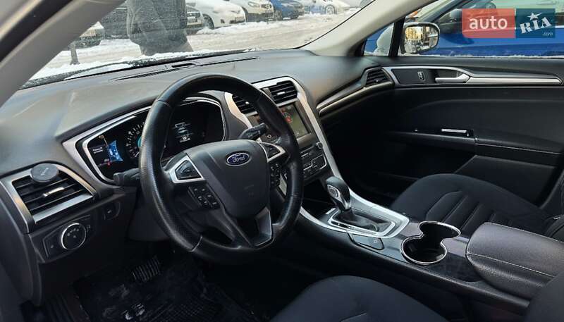 Седан Ford Fusion 2015 в Киеве фото 8 Седан Ford Fusion 2015 в Киеве