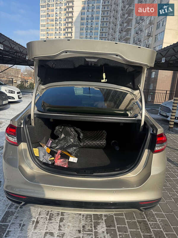 Седан Ford Fusion 2017 в Одесі