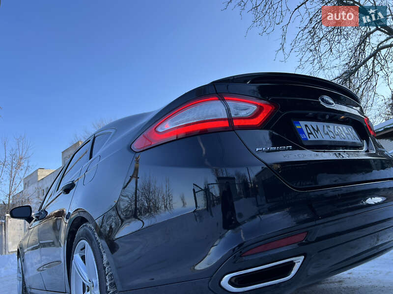 Седан Ford Fusion 2015 в Житомире