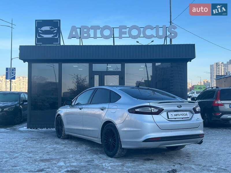 Седан Ford Fusion 2013 в Києві