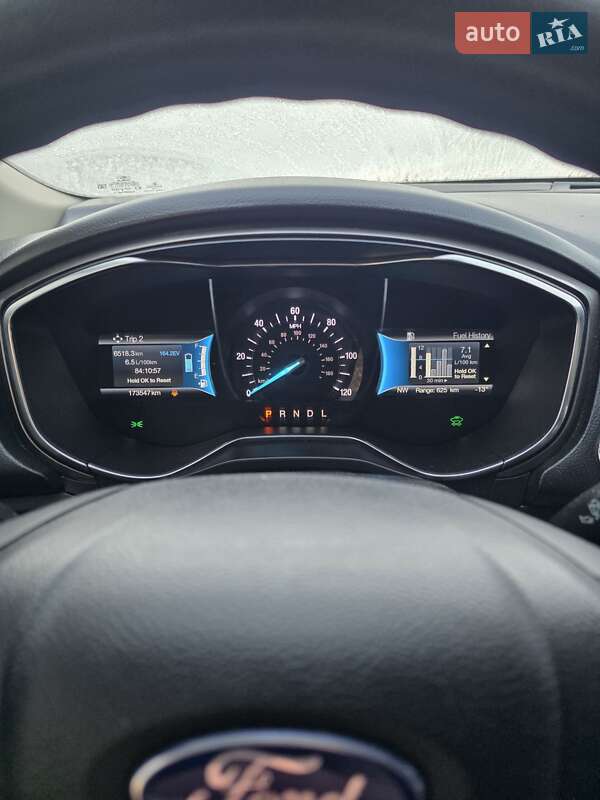 Седан Ford Fusion 2016 в Києві