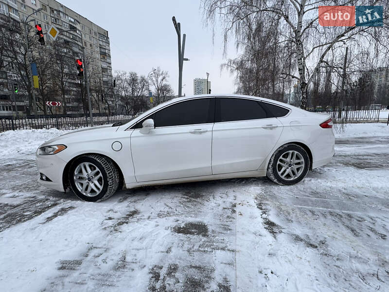 Седан Ford Fusion 2015 в Харкові фото 4 Седан Ford Fusion 2015 в Харкові