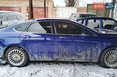 Седан Ford Fusion 2014 в Єрках