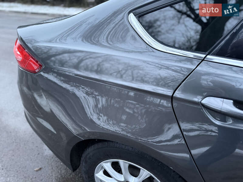 Седан Ford Fusion 2016 в Киеве фото 18 Седан Ford Fusion 2016 в Киеве