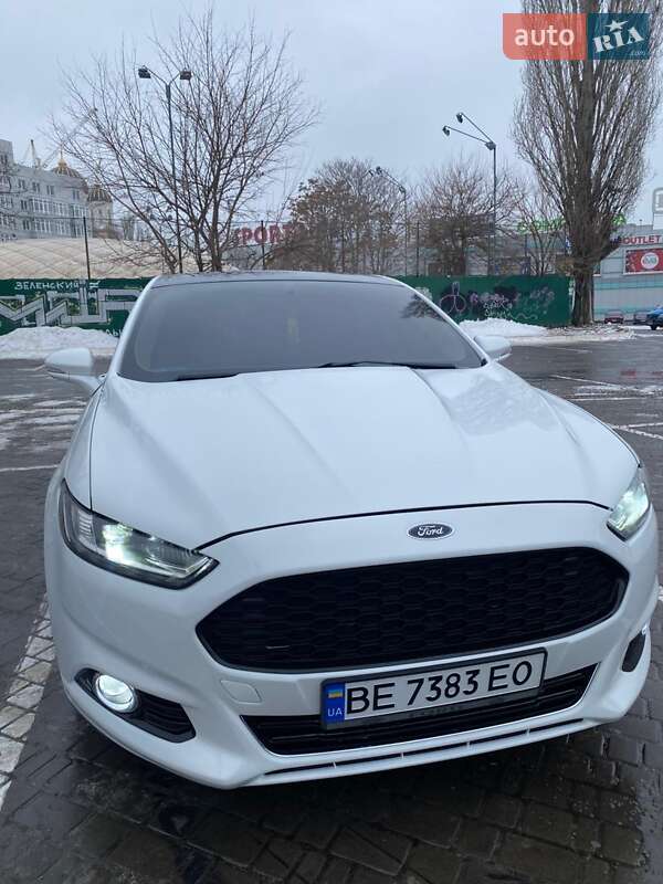 Седан Ford Fusion 2015 в Одессе