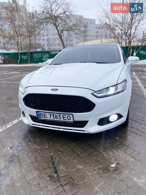 Седан Ford Fusion 2015 в Одессе