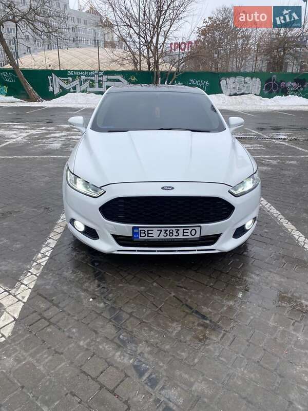 Седан Ford Fusion 2015 в Одессе