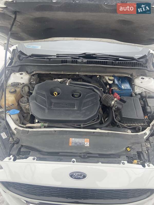 Седан Ford Fusion 2015 в Одессе