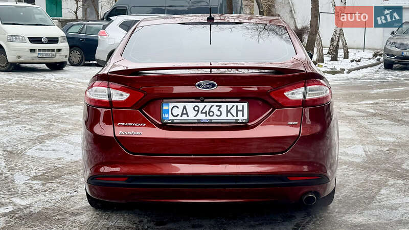 Седан Ford Fusion 2014 в Черкасах
