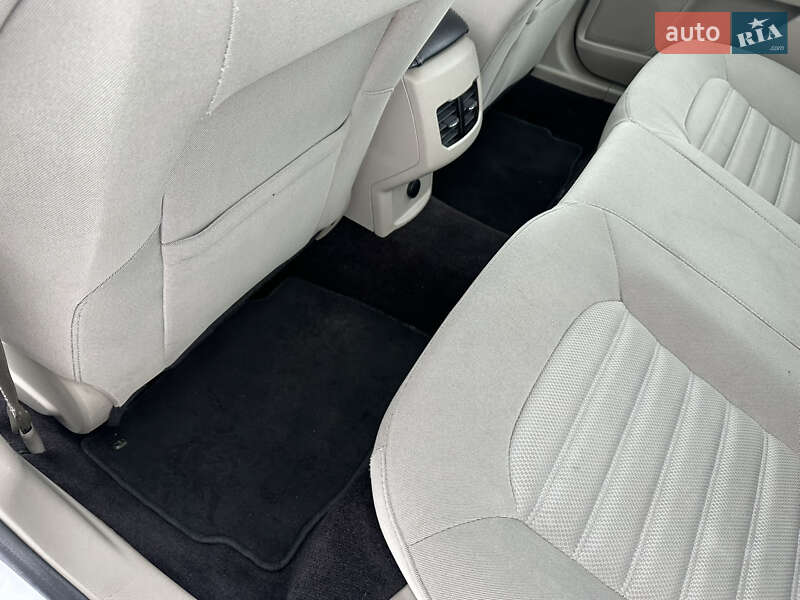 Седан Ford Fusion 2016 в Могилев-Подольске