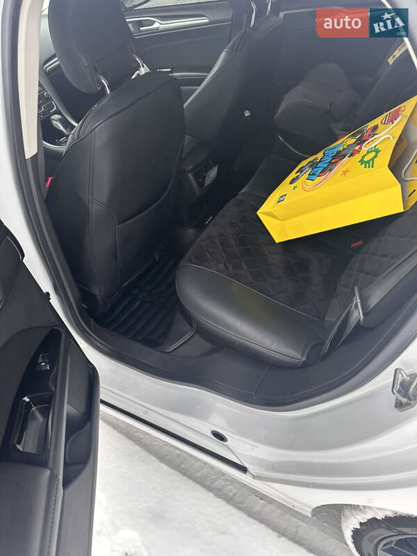 Седан Ford Fusion 2014 в Вінниці фото 24 Седан Ford Fusion 2014 в Вінниці