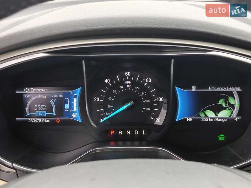 Седан Ford Fusion 2016 в Луцьку фото 5 Седан Ford Fusion 2016 в Луцьку