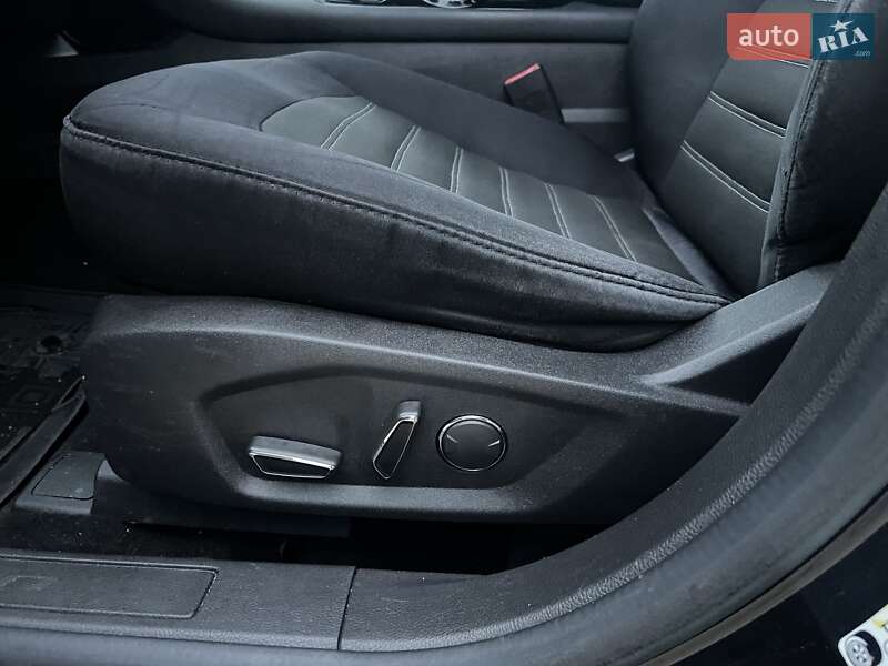 Седан Ford Fusion 2013 в Киеве