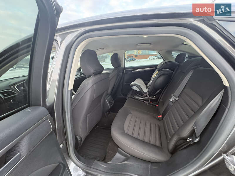 Седан Ford Fusion 2017 в Киеве