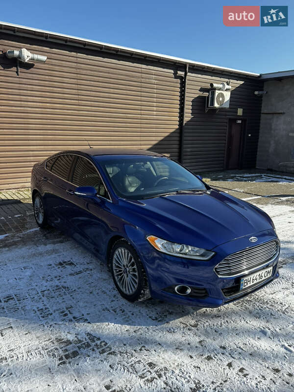 Седан Ford Fusion 2015 в Сумах