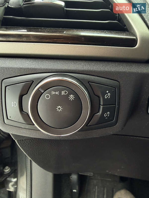 Седан Ford Fusion 2015 в Запоріжжі фото 35 Седан Ford Fusion 2015 в Запоріжжі