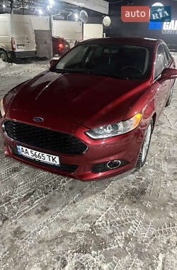 Седан Ford Fusion 2015 в Киеве