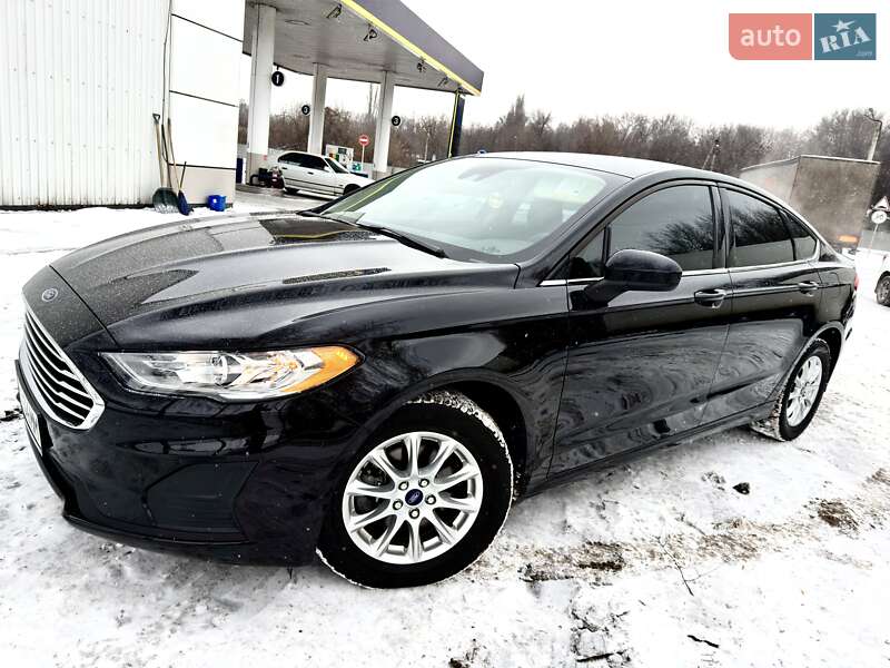 Ford Fusion 2020