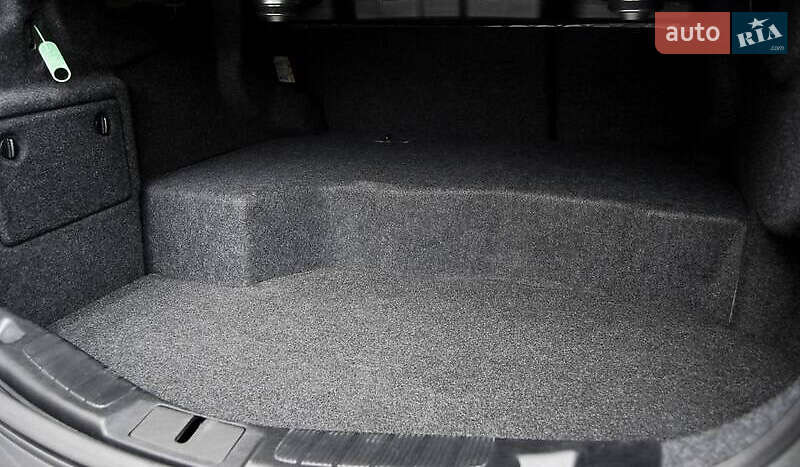 Седан Ford Fusion 2019 в Коростені