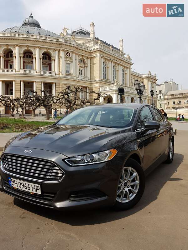 Ford Fusion 2015