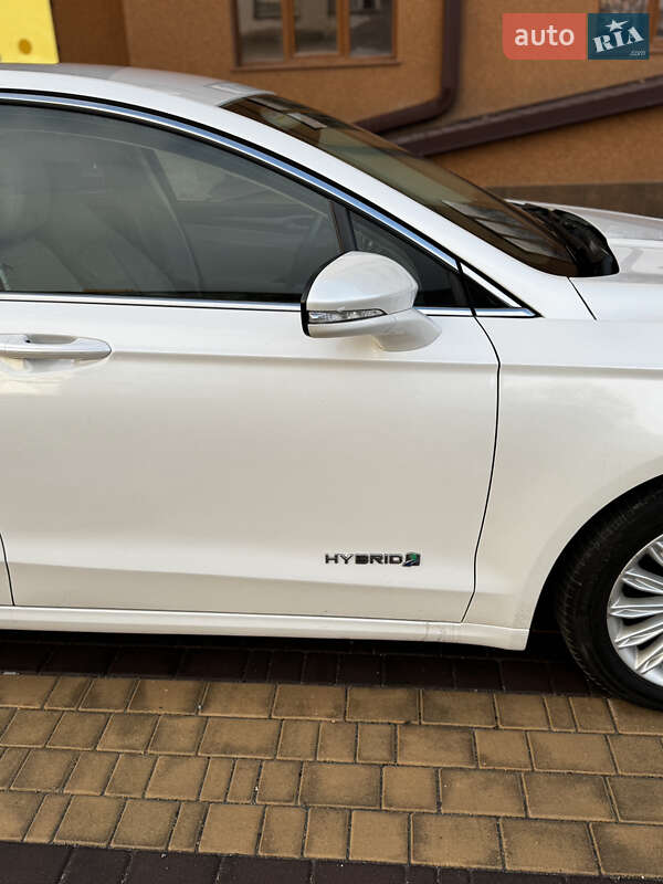 Седан Ford Fusion 2012 в Ізмаїлі
