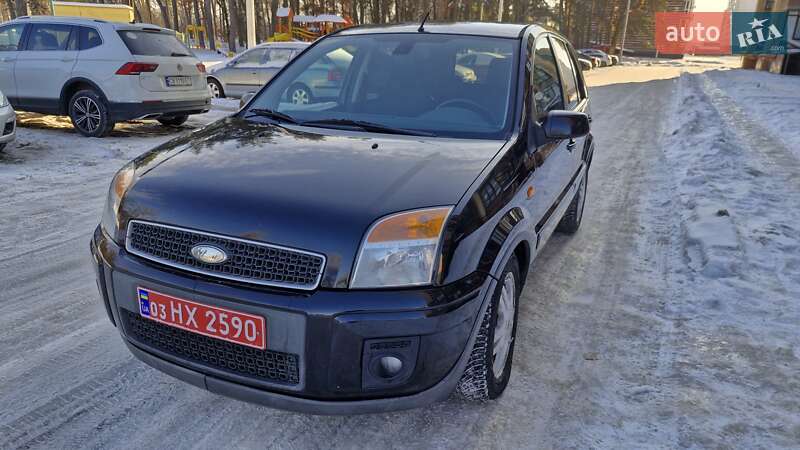 Хетчбек Ford Fusion 2008 в Чернігові