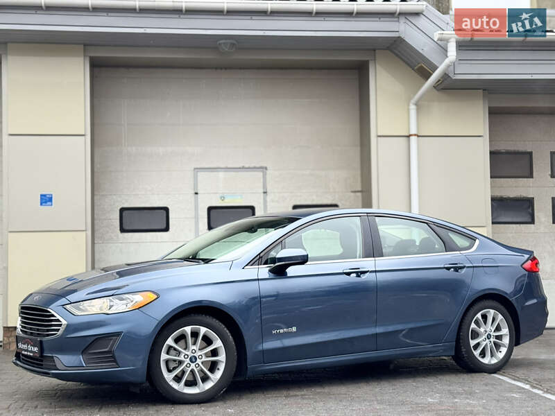 Седан Ford Fusion 2018 в Николаеве