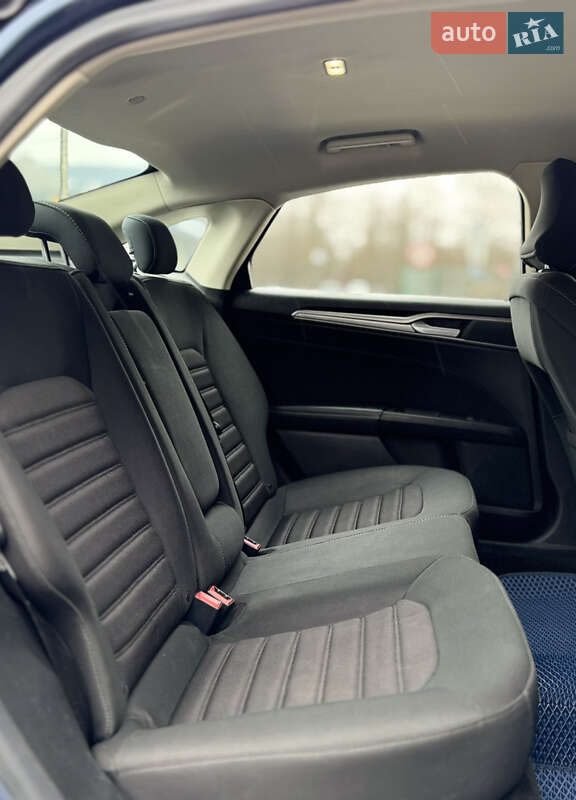 Седан Ford Fusion 2018 в Николаеве