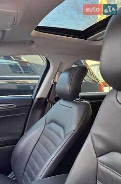 Седан Ford Fusion 2013 в Ровно