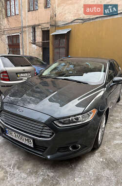Седан Ford Fusion 2014 в Львове