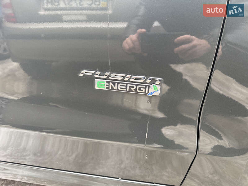 Седан Ford Fusion 2014 в Львове