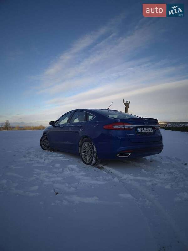 Седан Ford Fusion 2018 в Тернополі