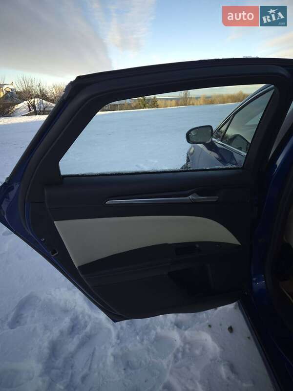 Седан Ford Fusion 2018 в Тернополі