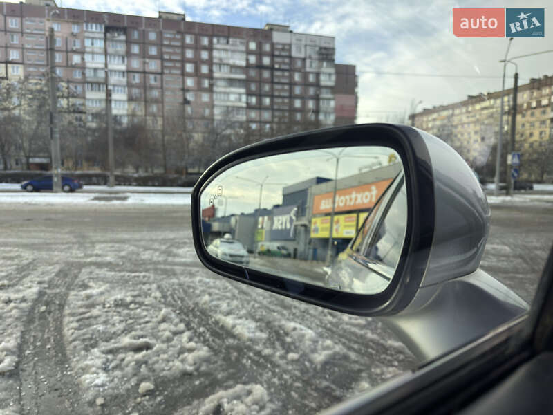 Седан Ford Fusion 2013 в Днепре