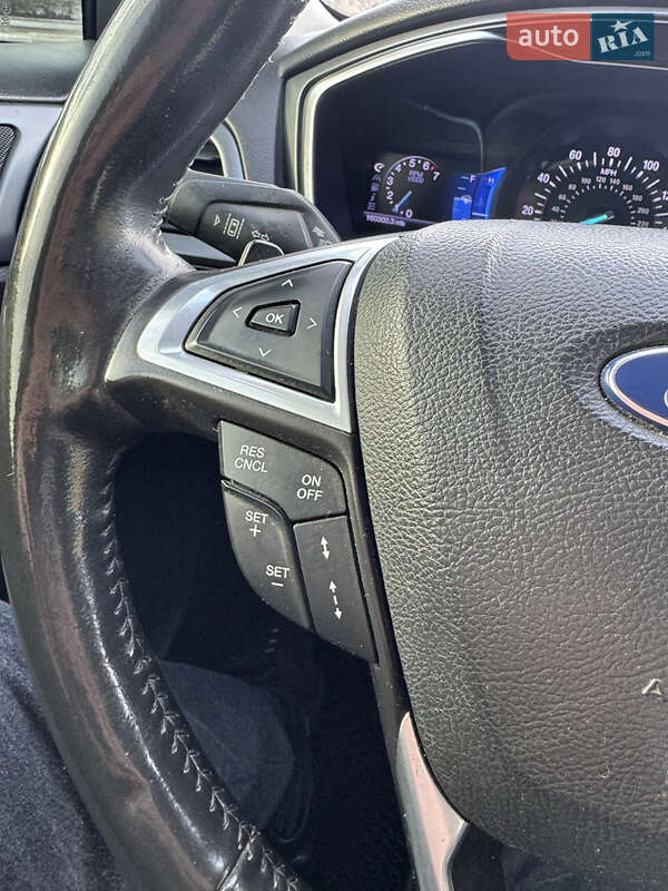 Седан Ford Fusion 2013 в Днепре