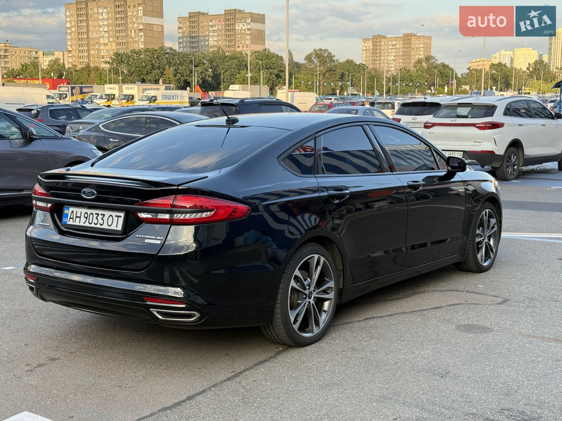 2017 Ford Fusion - мініатюра 19
