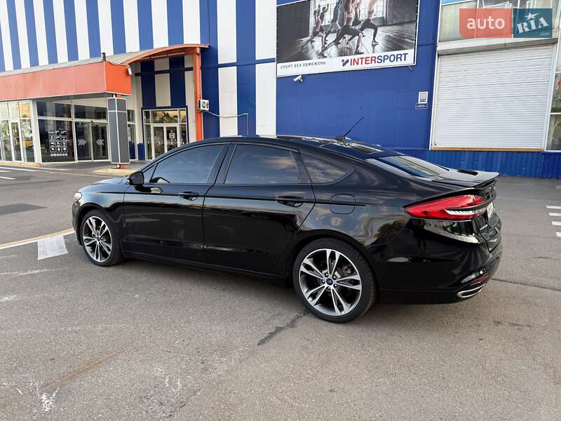 Седан Ford Fusion 2017 в Киеве