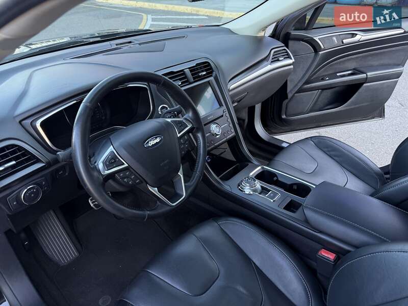 Седан Ford Fusion 2017 в Киеве