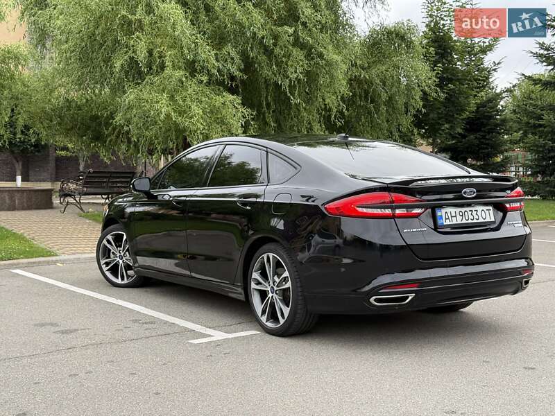 Седан Ford Fusion 2017 в Киеве