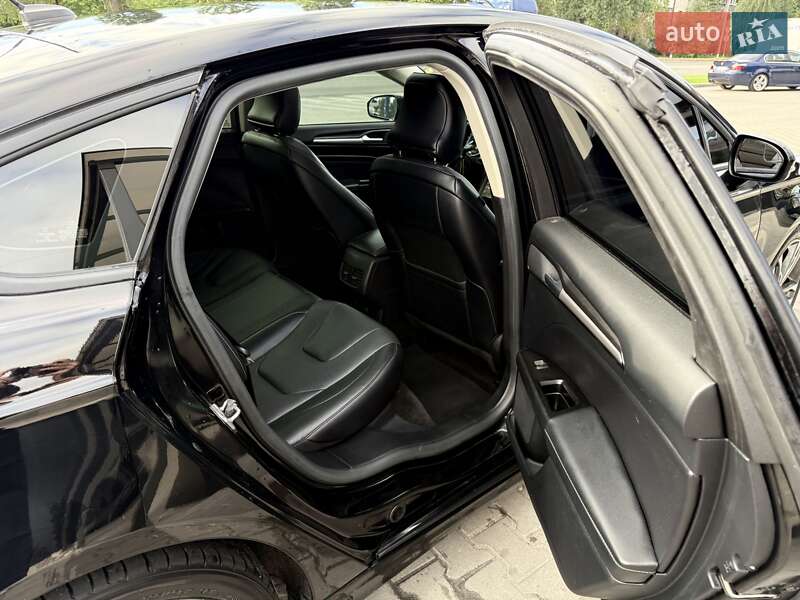 Седан Ford Fusion 2017 в Киеве