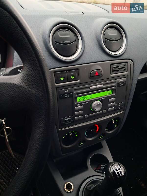 Хетчбек Ford Fusion 2009 в Прилуках